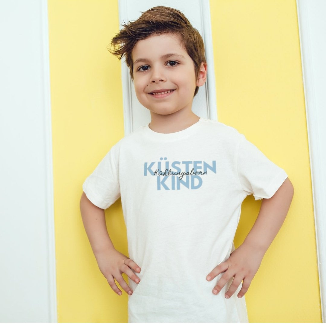 PAZIFIKKÜSTE - KÜSTENKIND KÜHLUNGSBORN T-SHIRT - sandgaper